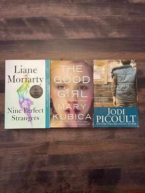 Cottage Weekend Reads! Set of 3 Contemporary Paperback Novels